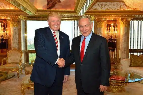 Israeli Prime Minister Benjamin Netanyahu meets with President-elect Donald Trump at Trump's residence in Trump Tower. (Photo: Donald J. Trump)