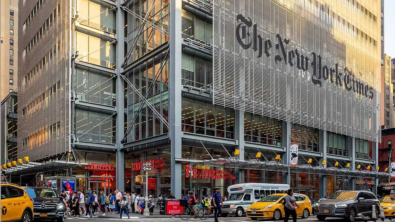 The New York Times Building (Photo by Ajay Suresh, licensed under CC BY 2.0)